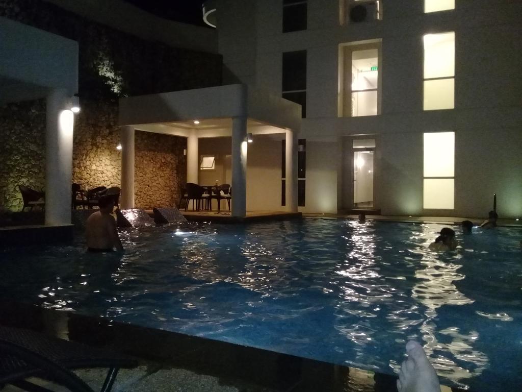 Exclusive Beach And Pools Oceanway Residences Yapak Ngoại thất bức ảnh
